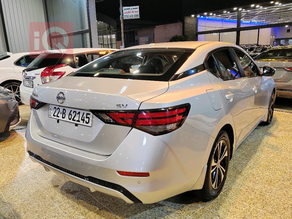 Nissan Sentra